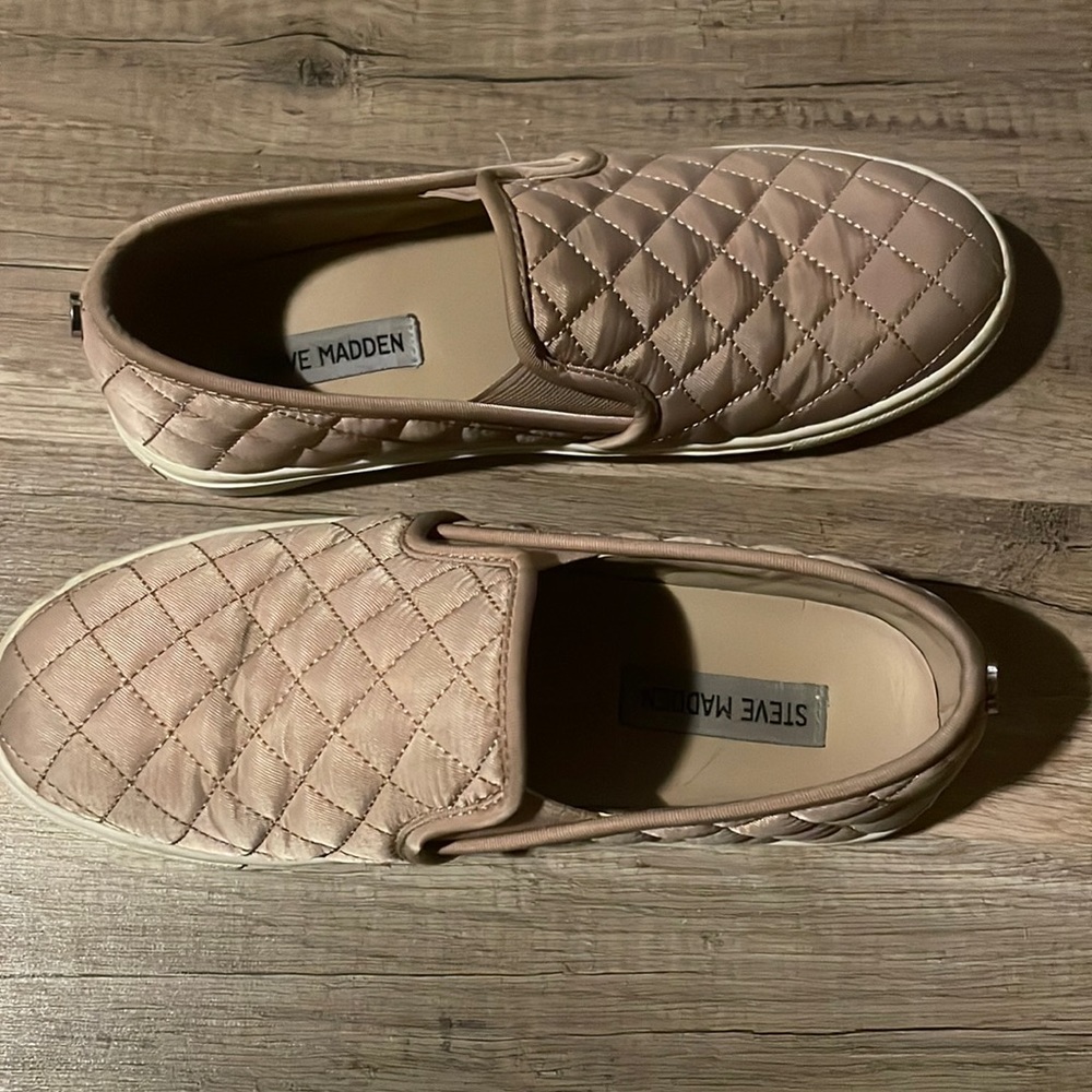 Steve Madden Pink slip on shoes size 7.5